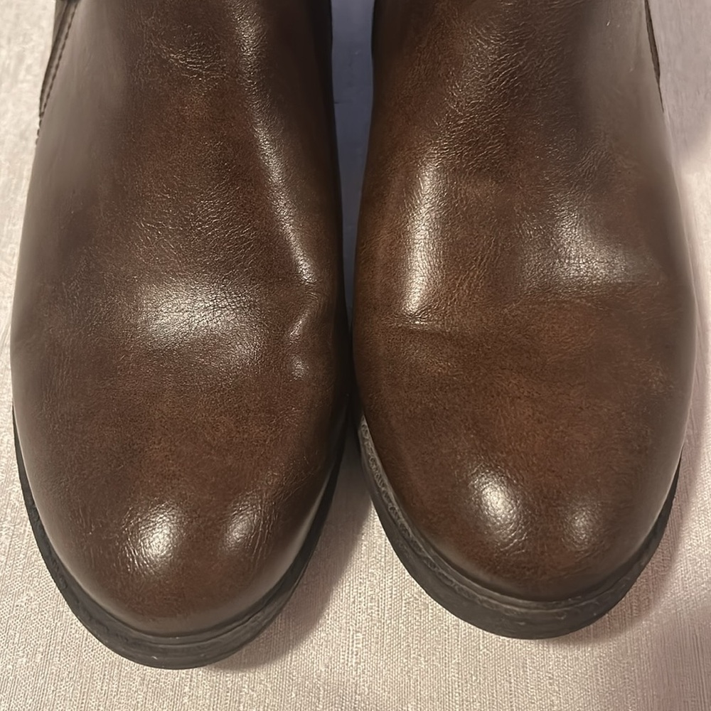 BareTraps Women’s Brown Ankle Booties w/ Design all along the side Size 8 - Picture 8 of 14